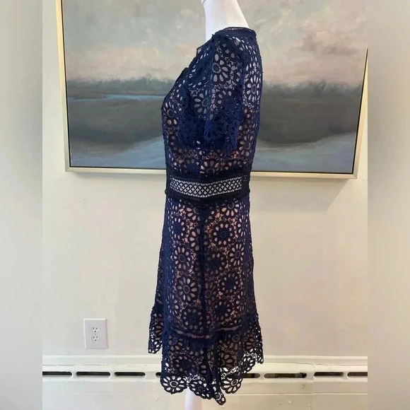 AQUA Ruffled Lace Dress - 100% Exclusive for Bloomingdale’s. Size Large - Picture 4 of 10